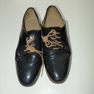 KARL LAGERFELD Woman's Laquer Leather  Loafers Size 7.5 Pre-owned